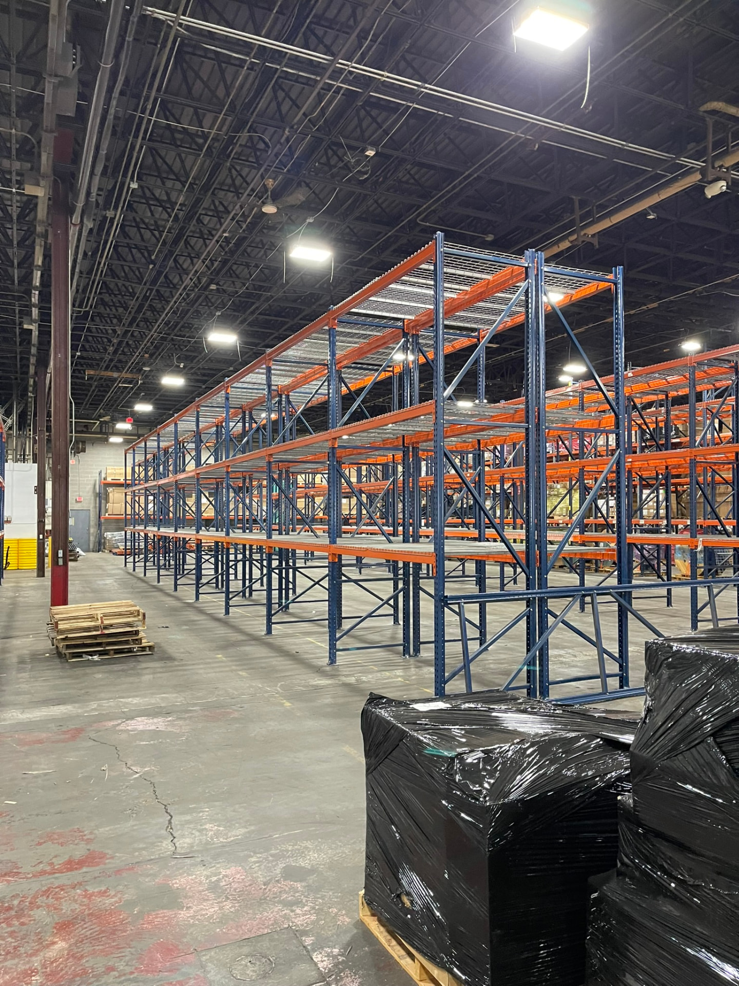 Pallet rack installation