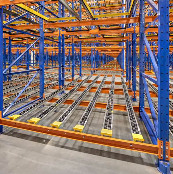Pallet Flow Rack - Industrial Warehouse Racking in Miami